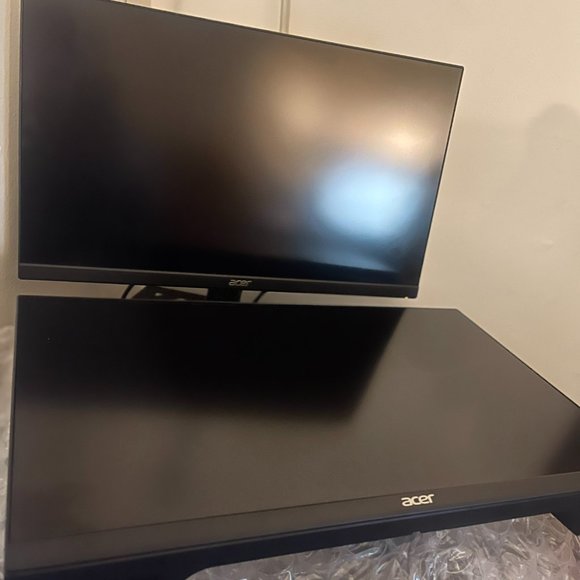 22" Acer LCD Monitors, Nitro QG221Q, Gaming LCD Monitor - Picture 2 of 9